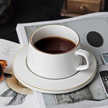 Керамическая кружка в европейском стиле, Набор чашек для послеобеденного чая, блюдце, Минималистичная кофейная чашка, модные кофейные кружки с матовой глазурью, блюдцы, роскошный набор 2024 - купить недорого