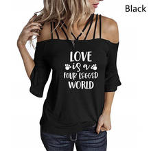 Женская хлопковая футболка с надписью «Love is a четыре лапы» 2024 - купить недорого