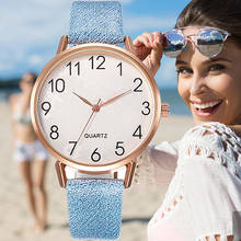 Простые Брендовые женские кварцевые часы, модные кожаные Наручные часы для женщин с циферблатом и цифрами, часы Reloj bule, 2020 2024 - купить недорого