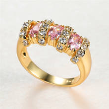 Женские роскошные Овальный циркон кольцо для помолвки, милый розовый кристаллический камень кольцо в винтажном стиле с изображением желтой золото Цвет тонкий обручальные кольца для женщин 2024 - купить недорого