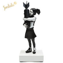 Bomba de Arte Moderna de 32CM, estatua de resina de arte callejero de chica, Hugger Banksy, decoración de escritorio, regalos creativos para el hogar, Blanco/negro 2024 - compra barato
