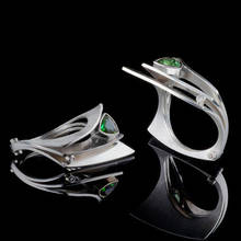 Женское кольцо с зеленым цирконием, асимметричное серебряное кольцо с кристаллами, вечерние Обручальные кольца в стиле панк 2024 - купить недорого