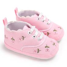Обувь для девочек; Белая кружевная мягкая обувь с цветочной вышивкой; Прогулочная детская обувь для малышей; Первая ходунка; S/M/L 2024 - купить недорого