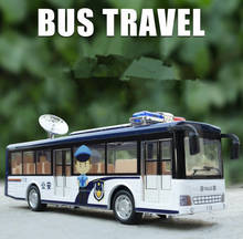 Modelo de autobús extraíble de aleación 1:48, 3 puertas con sonido y luz de alta simulación, juguetes educativos para niños, envío gratis 2024 - compra barato