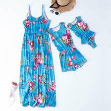 Vestido de verão para família, mãe e filha, roupas combinando praia e férias, vestidos com estampa azul, mãe e filha 2024 - compre barato