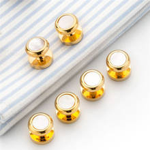 Gemelos de Latón chapado en oro para hombre, joyería de alta calidad con botones de concha de perla para camisa, regalo, Z738 2024 - compra barato