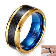 Модное мужское кольцо из карбида вольфрама, 8 мм, черное, углеродное волокно, инкрустация золотыми краями, свадебные ювелирные изделия 2024 - купить недорого