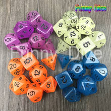 7 pc/lote brilho de alta qualidade no escuro rpg digital dice conjunto d4, 6,8,10,10%,12,20 luz dnd jogo dados 2024 - compre barato