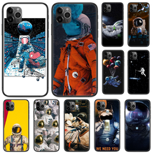 Чехол для телефона космонавта для iphone 4 4s 5 5S SE 5C 6 6S 7 8 plus X XS XR 11 PRO MAX 2020 black cover art 2024 - купить недорого