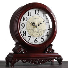 Novo luxo grande relógio de mesa de madeira maciça sala estar quarto desktop do vintage gravura relógio de mesa decoração para casa 2024 - compre barato