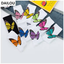 Calcetines deportivos de algodón para hombre y mujer, calcetín de tubo con diseño de mariposa, estilo coreano, Kawaii, novedad 2024 - compra barato