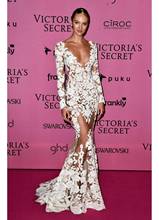 See Through 2020 Formal Celebrity Dresses Mermaid V-neck Long Sleeves Appliques Lace Long Evening Dresses Red Carpet Dresses 2024 - buy cheap
