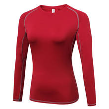 Mulheres yoga topos de secagem rápida camisas femininas roupas de ginásio esportes t camisa correndo workout blusa jogger jogging jerseys rashguard 2024 - compre barato