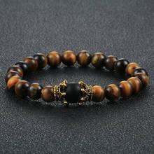 8mm olho de tigre pedra preto ônix pulseira para homens moda ouro rei coroa natural lava rocha contas pulseiras jóias pulseira 2024 - compre barato