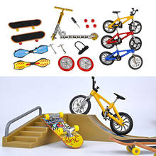 8 peças/set brinquedos do dedo ajustaram skate em miniatura, bicicleta, mini scooter, placa de balanço 2024 - compre barato