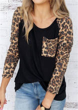 Женская леопардовая футболка с карманом, Повседневная Свободная футболка с длинными рукавами реглан на осень и весну 2024 - купить недорого