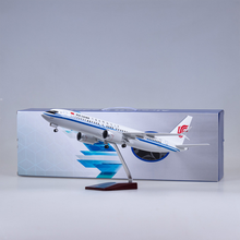 Aeronave de avião chinês 47cm 737max b737 max, avião de resina de plástico fundido com luz e rodas, modelo de brinquedo 2024 - compre barato