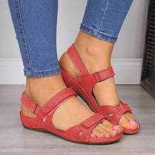 Sandalias de tacón bajo con cuña para mujer, zapatos informales de suela blanda, calzado de verano, novedad 2024 - compra barato