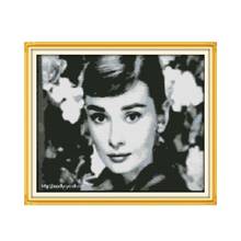 Audrey Hepburn cross stitch kit people 18ct 14ct 11ct count print canvas stitches embroidery DIY handmade needlework 2024 - buy cheap