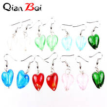 QianBei оптом 50 штук в наборе стекло в форме сердца ручной красный синий крюк серьги для женщин и девочек подарочный набор украшений для ушей 2024 - купить недорого