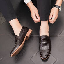 Zapatos de marca para hombre, zapatillas clásicas de celosía, transpirables, de cuero de alta calidad, talla grande 47, antideslizantes 2024 - compra barato