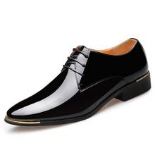 Zapatos de cuero para Hombre, calzado de vestir, de negocios, a la moda, transpirables, formales, para boda, fiesta, Oxford, color blanco y negro 2024 - compra barato
