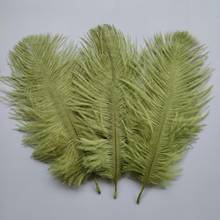 Penas naturais de avestruz verde-azeitona, 10 pçs de 20-25cm/ 8-10 polegadas para decoração de festas de casamento 2024 - compre barato