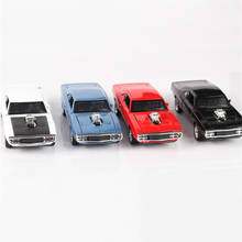 Modelo de coches de escala 1:32 Fast and Furious, cargador a escala 1970, coches de juguete de aleación, juguetes fundidos a presión para niños, regalo 2024 - compra barato