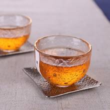 Японский гравировальный стеклянный чайный стаканчик, утолщенный ручной молоток с узором, чашка с сердцем и сердцем, дегустационный чайный набор для дома и офиса 2024 - купить недорого