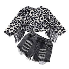 2 pçs infantil casual outfits, bebê menina franjas manga longa em torno do pescoço leopardo impressão superior + bolsos laterais rasgado denim shorts 2024 - compre barato