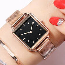 2020 Роскошные модные квадратные часы, женские часы из розового золота, кварцевые наручные часы с сетчатым ремешком, женские часы без бренда 2024 - купить недорого