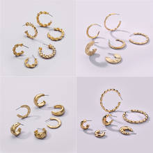 Модные золотые металлические геометрические витые серьги для женщин, большие круглые серьги-гвоздики в стиле панк, ювелирные изделия, подарок на день рождения 2024 - купить недорого