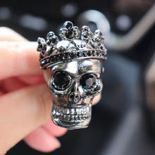 Ambientador de coche con forma de Calavera, accesorios para coche, Clip de Perfume de salida automática, difusor de Aroma de diamante, decoración Interior 2024 - compra barato