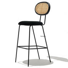 Sillas de Bar personalizadas, taburete alto de madera maciza de ratán, base nórdica, silla alta de diseño creativo, Taburetes de Bar de hierro para Cocina 2024 - compra barato