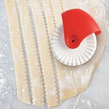 Fabricante de macarrão pastelaria cortador rolo ferramenta cortador de massa cozinha diy ferramentas de corte de massa manual faca de macarrão para cozinha 2024 - compre barato