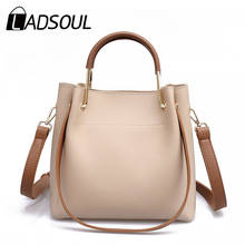 LADSOUL 2019 bolsos para mujer nuevo de tendencia moda Casual hombro salvaje y bolso de cubo bolso sólido portátil 2024 - compra barato