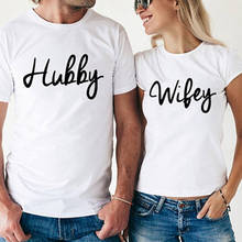 Camiseta de verano para parejas, Tops blancos informales para mujer, camiseta para mujer, blusa Harajuku con estampado de letras Hubby Wifey 2024 - compra barato