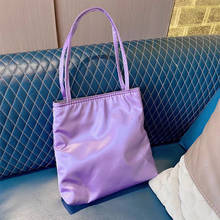 Атласная Маленькая Сумочка для женщин в стиле ретро, модная миниатюрная дамская сумочка-тоут для покупок, винтажный дизайнерский классный саквояж на плечо для девушек 2024 - купить недорого