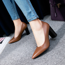 Sapatos femininos de couro artificial, todos os tamanhos da moda com ponta fina e sem cadarço, tamanhos 34-43, 2021 cm 2024 - compre barato
