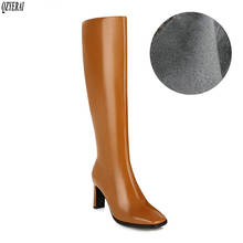 Botas de nieve hasta la rodilla para mujer, zapatos de moda con cabeza cuadrada, talla 34-48, nuevo estilo de invierno 2024 - compra barato