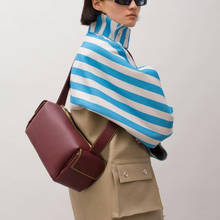 Bolsa de ombro feminina, bolsa quadrada de ombro, com corrente, de couro pu de luxo, pequena bolsa crossbody para mulheres 2024 - compre barato