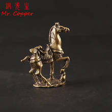 Estatua pequeña de caballo Cicada de cobre antiguo, ornamento de escritorio Feng Shui de la suerte, accesorios de decoración del hogar, figura de Animal del zodiaco de latón 2024 - compra barato