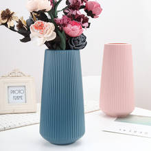 Vaso de flores para decoração de casa, vaso de plástico imitação de cerâmica branco para flores, vaso de flores com cesta de decoração estilo nórdico 2024 - compre barato