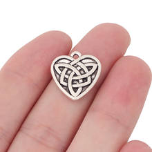 30 x plata tibetana celtas nudo Trinity corazón Charms colgantes de doble cara para fabricación de joyas DIY 18x19mm 2024 - compra barato