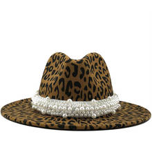 Chapéu tipo fedora, chapéu de lã para homens e mulheres com fita de cavalheiro com pérolas, elegante, de aba larga para inverno e outono, chapéu jazz estampado de leopardo panamá 2024 - compre barato