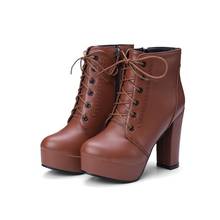 Botas cortas de tacón grueso de señora, de talla grande, color puro, bota de moda frenillo, botas de tacón alto 2024 - compra barato
