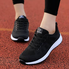 Кроссовки женские на плоской подошве, дышащие, Вулканизированная подошва, модная повседневная спортивная обувь для ходьбы 2024 - купить недорого