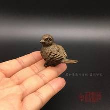 Requintado antigo pássaro de cobre pequenos ornamentos seiko arte cobre sólido pardal lidar com peça cerimônia chá pequeno pêndulo 2024 - compre barato