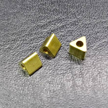 Cuentas triangulares sueltas de Metal y latón, accesorios de bricolaje para fabricación de joyas, 5,5x5mm, 6,5x7mm, 50 Uds. 2024 - compra barato