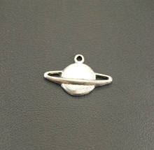 30 peças pingentes prata cor saturno planetas pingente faça você mesmo pulseira de metal colar jóias descobertas a624 2024 - compre barato